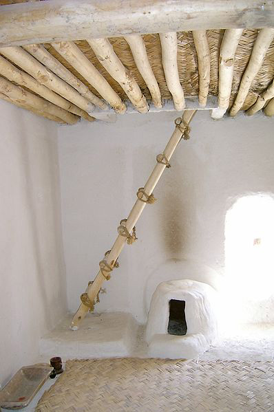 Resultado de imagen para Reconstrucción: interior de una casa de Çatal Hüyück